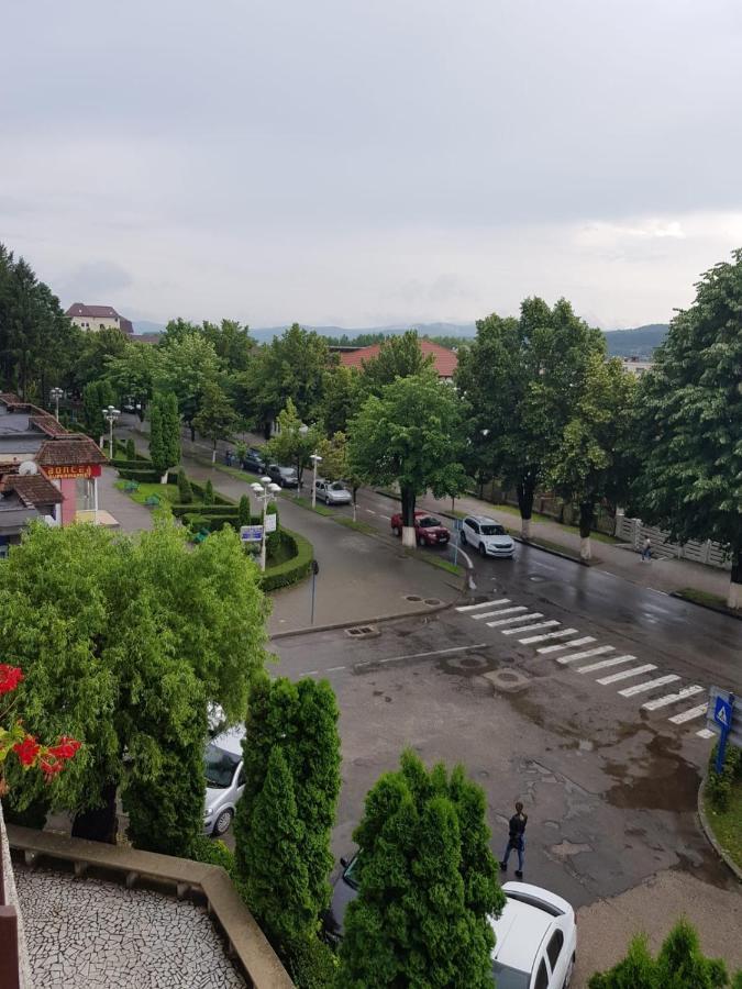 Apartament Posada Curtea de Argeş Eksteriør bilde