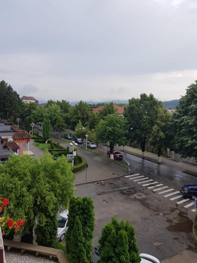 Apartament Posada Curtea de Argeş Eksteriør bilde