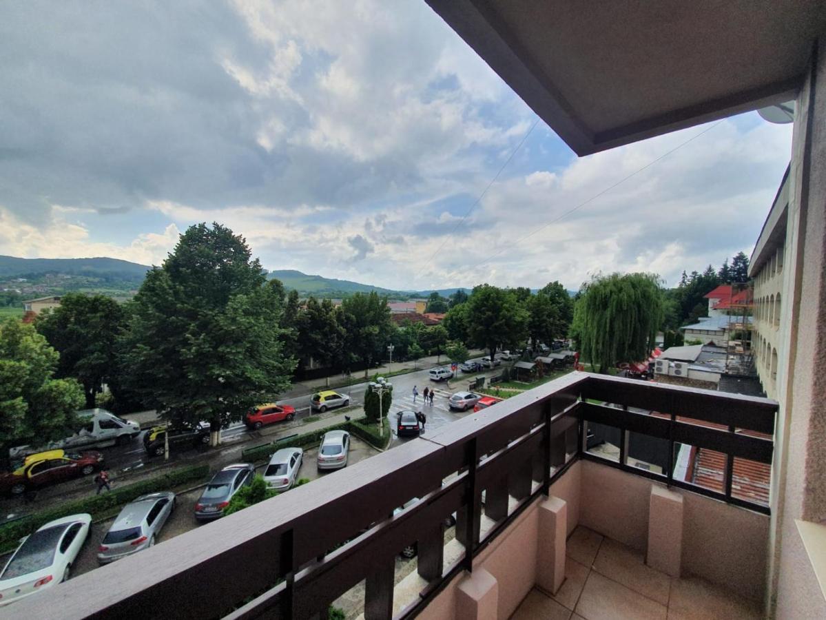 Apartament Posada Curtea de Argeş Eksteriør bilde