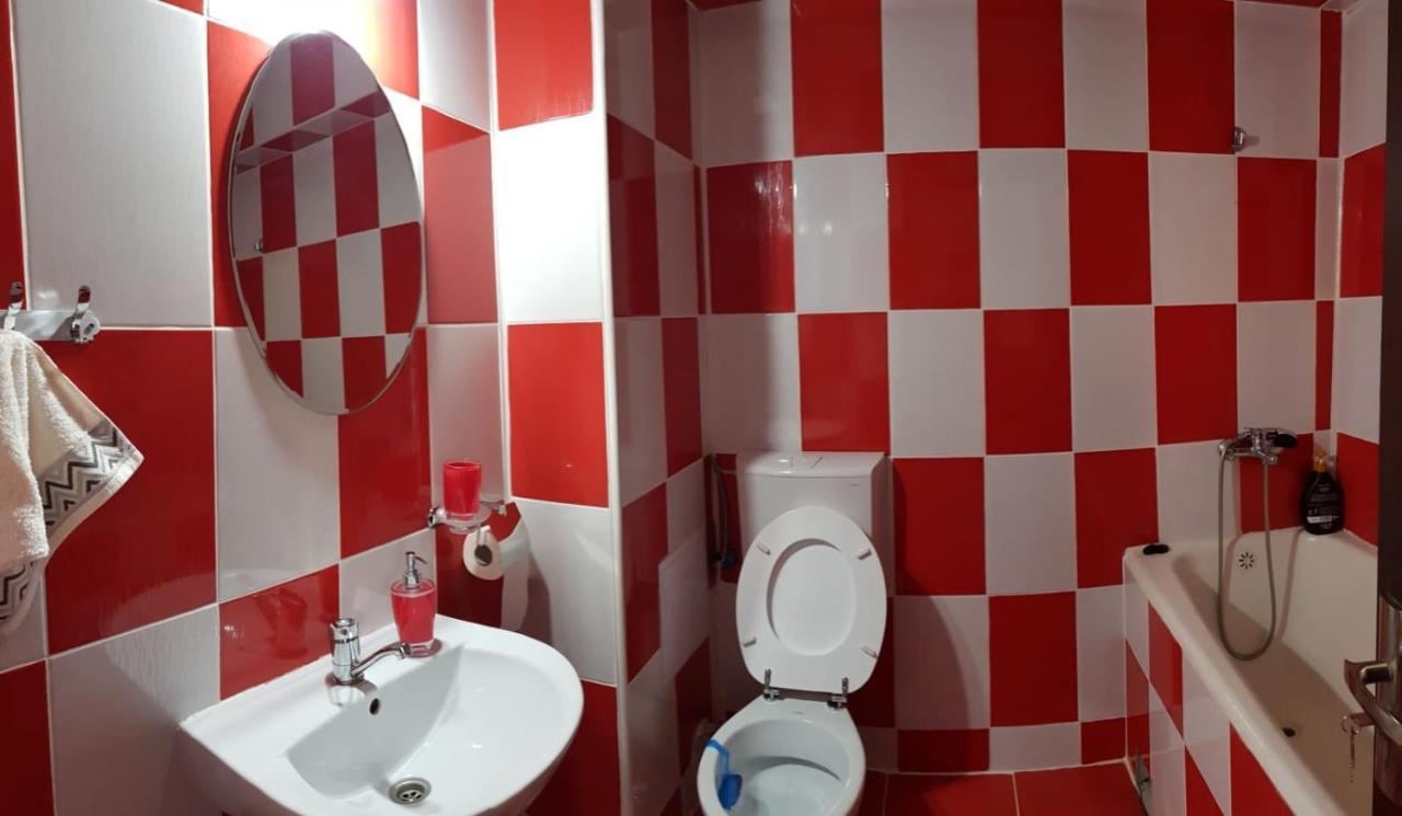 Apartament Posada Curtea de Argeş Eksteriør bilde